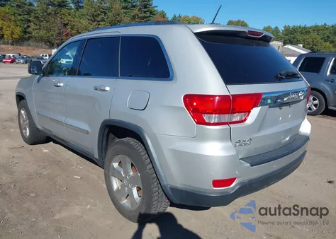 2013 Jeep Grand Cherokee Laredo z USA, uszkodzony, nr VIN 1C4RJFAG6DC502969